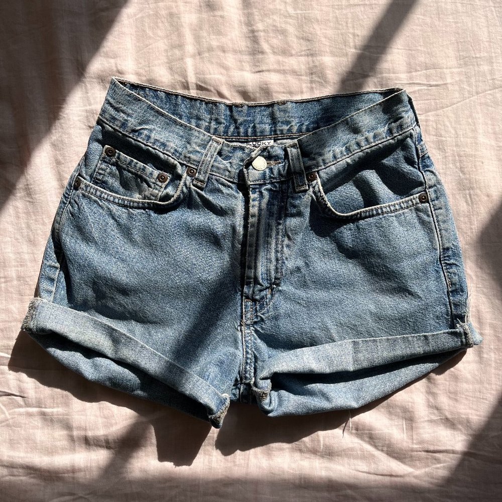 Lucky Shorts 2/26